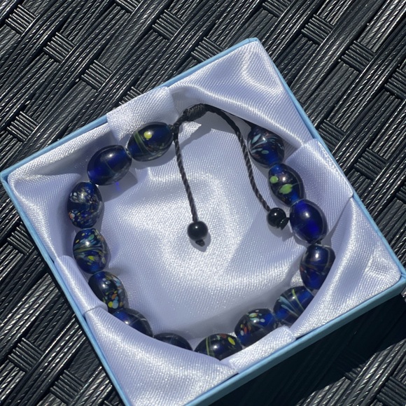 Bracelet - Picture 2 of 2